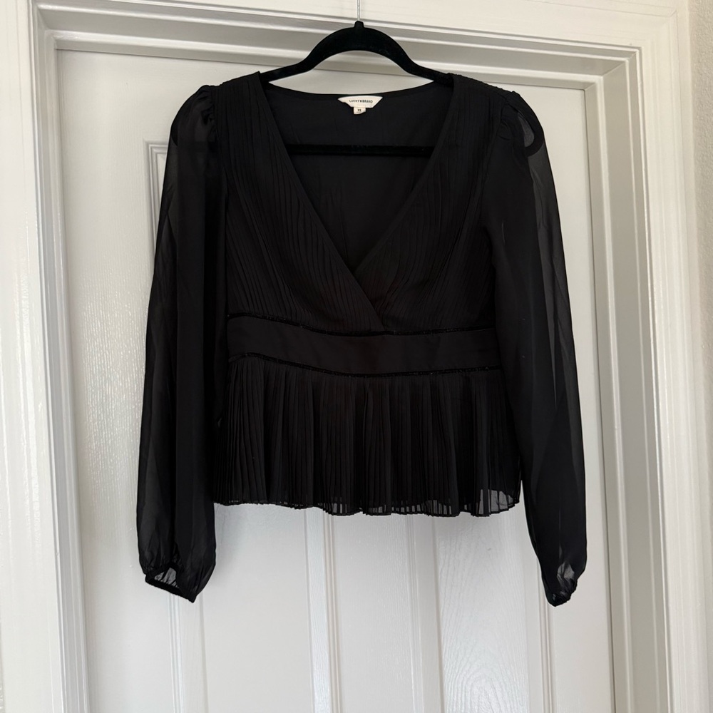 Women's Black V‑Neck Pleated Blouse - Picture 5 of 6